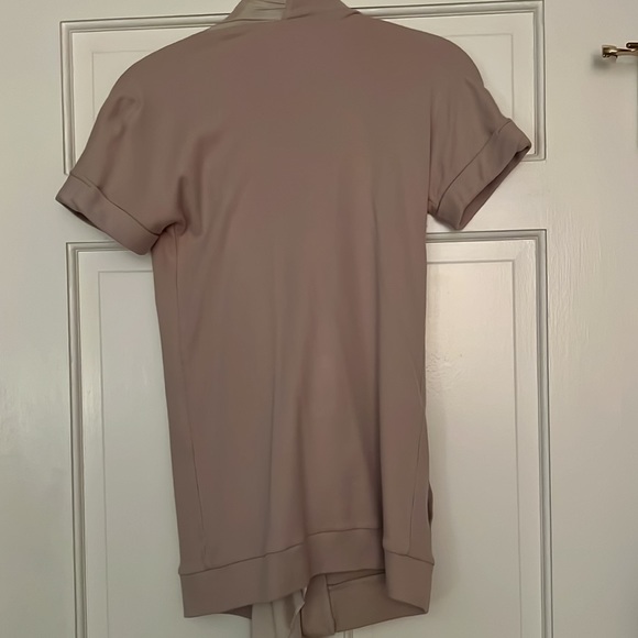 Brunello Cucinelli silk rib taupe top - Picture 4 of 6
